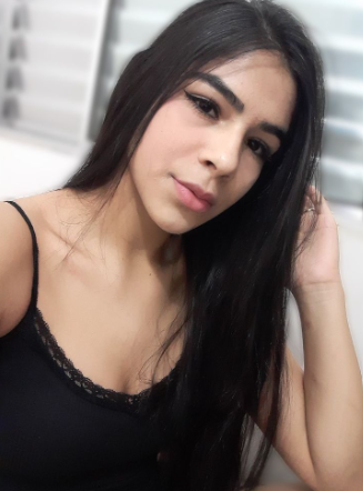 Emily R.
